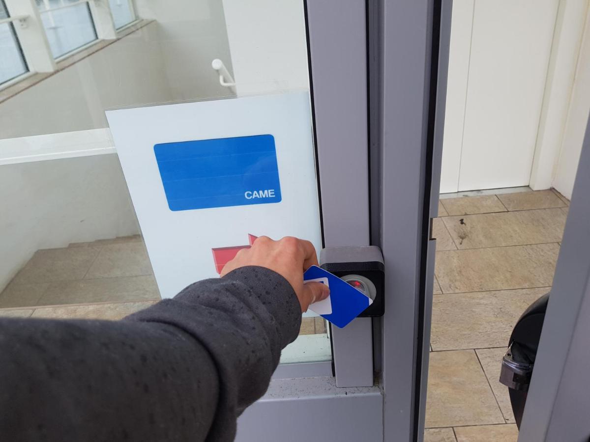 Appartamenti Smart A 30M Da Viale Dante E 100M Dal Mare Riccione Exterior photo